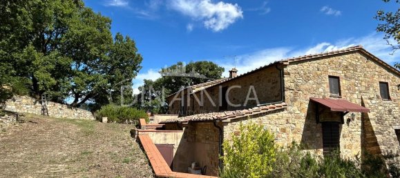 13 rooms House in Pomarance, Italy No. 235624 13