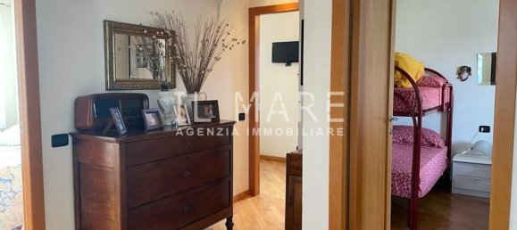 Villa de 5 habitaciónes en Montignoso, Italy No. 51000 19