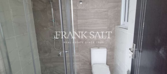 2 Schlafzimmer Wohnung in Saint Julian's, Malta, Nr. 7140 2