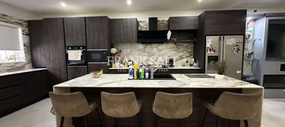 4 bedrooms House in Zabbar, Malta No. 7600 4