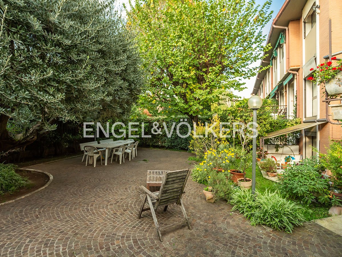 Villa de 3 dormitorios en Rome, Italy No. 58715