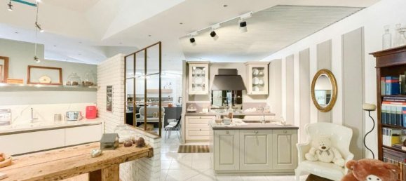  عقار تجاري في Brescia, Italy 125متر مربع رقم 209537 21