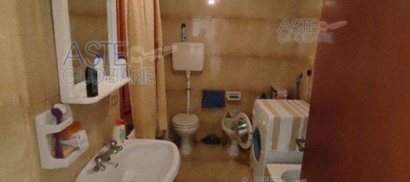 6 rooms Villa in Montescudo Monte Colombo, Italy No. 13233 6