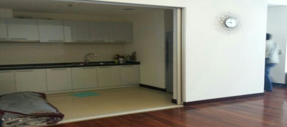 3 bedrooms Apartment in Thanh Xuan, Vietnam No. 4625 2