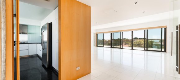 3 bedrooms Penthouse in Cascais, Portugal No. 134009 13