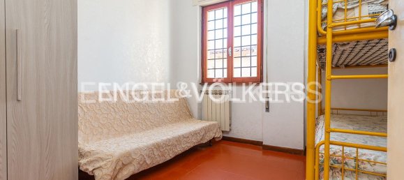 2 bedrooms Apartment in Ardea, Italy No. 62991 2