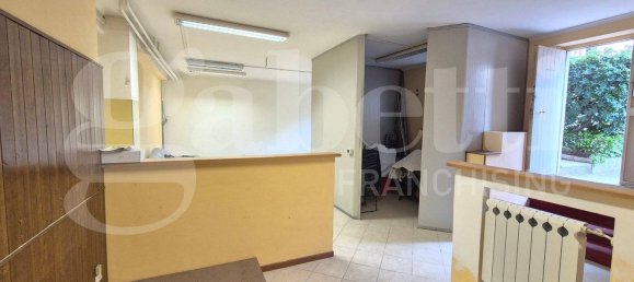 Lagerhaus in Rome, Italy 92m², Nr. 114920 18