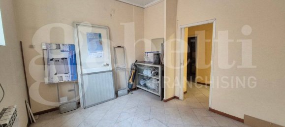 Lagerhaus in Rome, Italy 92m², Nr. 114920 7