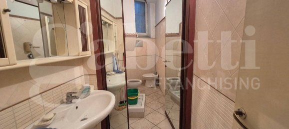 Lagerhaus in Rome, Italy 92m², Nr. 114920 9