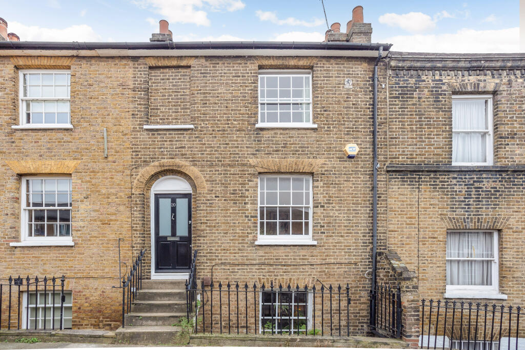 2 Schlafzimmer Haus in London, United Kingdom, Nr. 14166