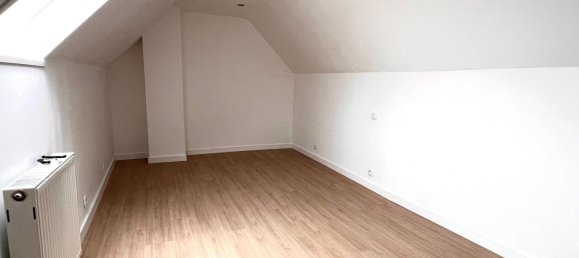 5 bedrooms House in Orchies, France No. 155382 7