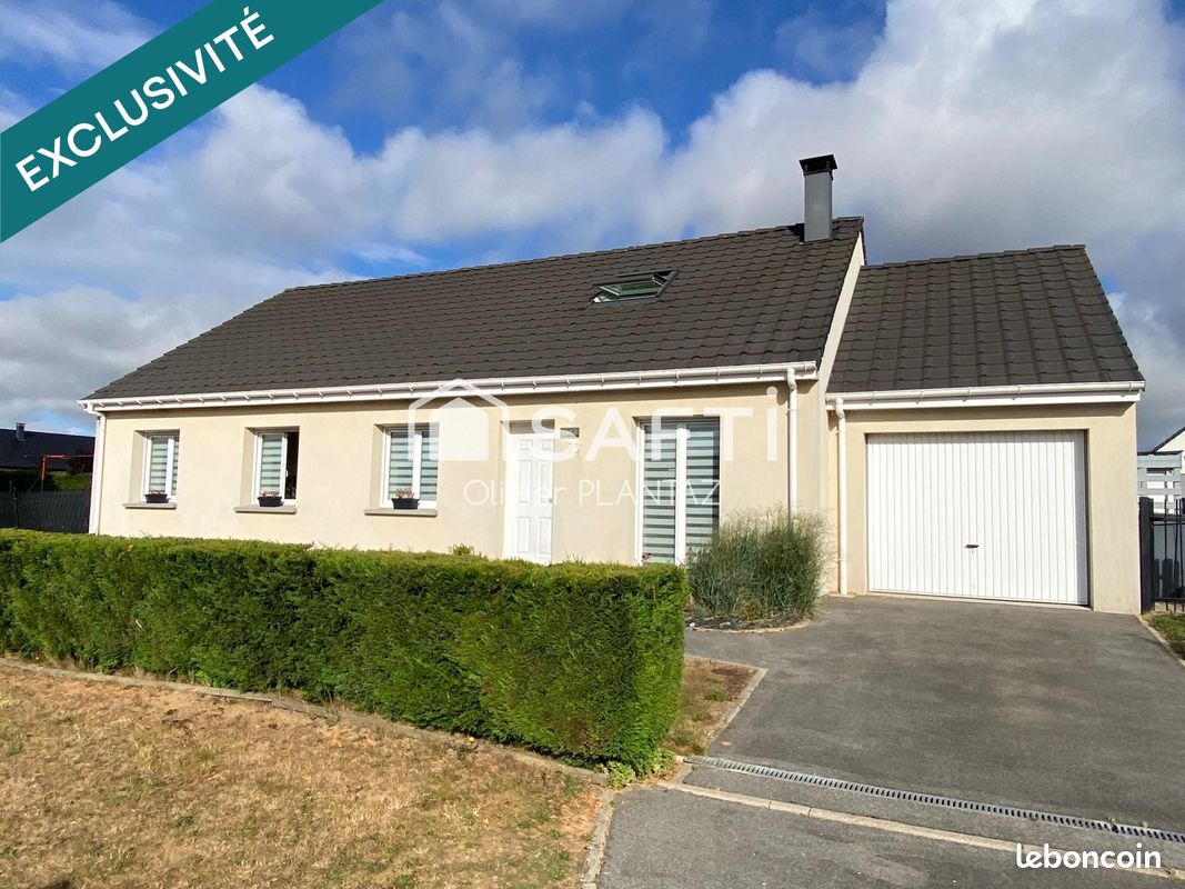 Casa de 5 dormitorios en Annezin, France No. 363054