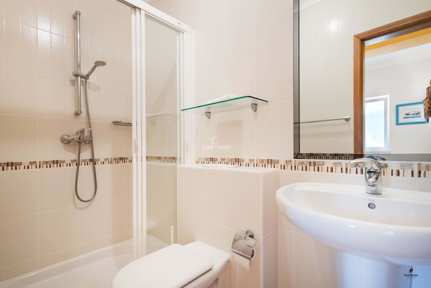 4 غرف نوم فيلا في Lagoa, Portugal رقم 311518