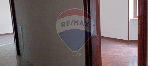 Apartamento de 4 dormitorios en Rome, Italy No. 89289 11