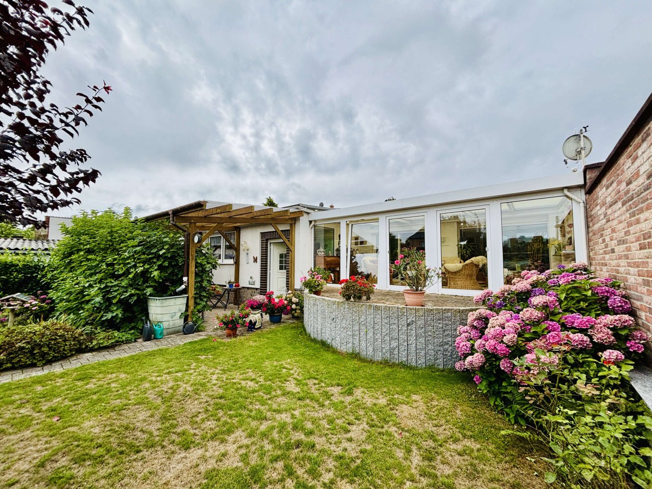 Bungalow T1 em Magdeburg, Germany N.º 229636