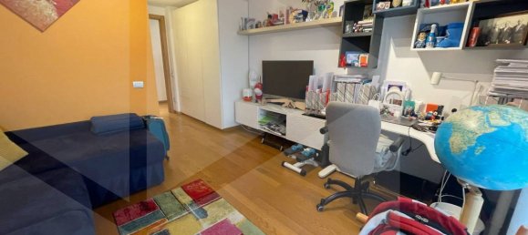 4 rooms Apartment in Naples, Italy No. 21243 14