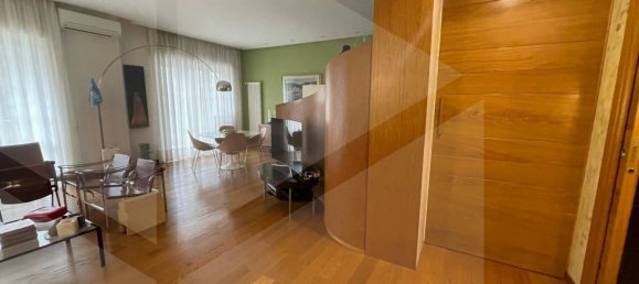 4 rooms Apartment in Naples, Italy No. 21243 42