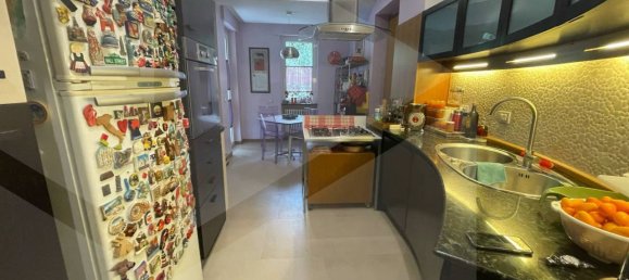 4 rooms Apartment in Naples, Italy No. 21243 9