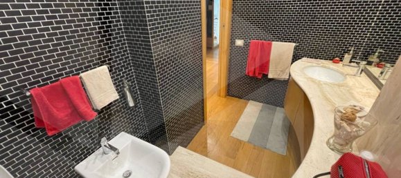 4 rooms Apartment in Naples, Italy No. 21243 22