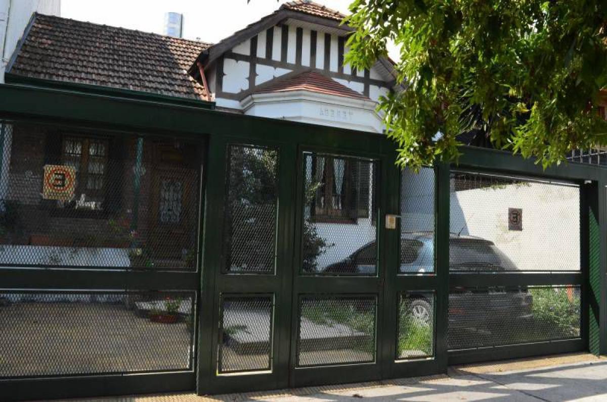 3 bedrooms House in Buenos Aires, Argentina No. 81011