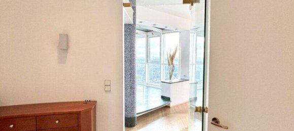 Квартира с 3 комнатами в Оттакринг, Австрия № 178879 16