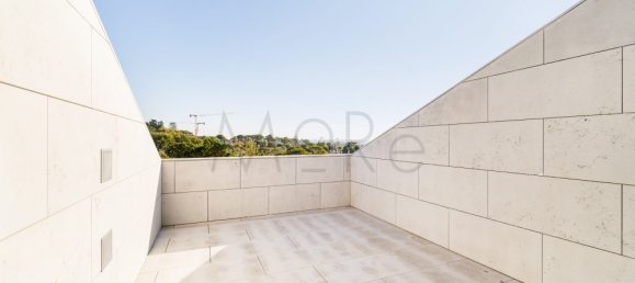 3 Schlafzimmer Doppelhaus in Cascais, Portugal, Nr. 147157 9