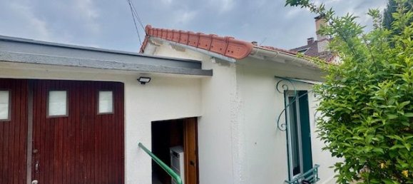 Casa de 2 dormitorios en Savigny-sur-Orge, France No. 327971 2