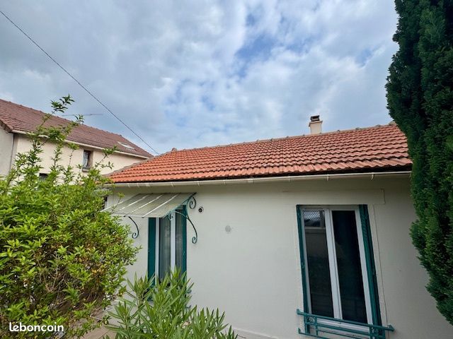 Casa de 2 dormitorios en Savigny-sur-Orge, France No. 327971