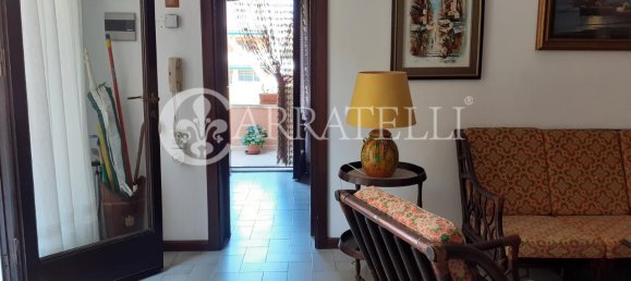 8 rooms Apartment in Castiglione della Pescaia, Italy No. 81800 5
