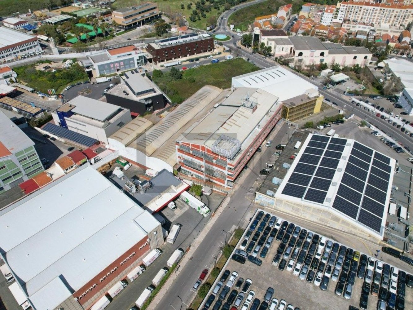 11325m² Building in Loures, Portugal No. 319582