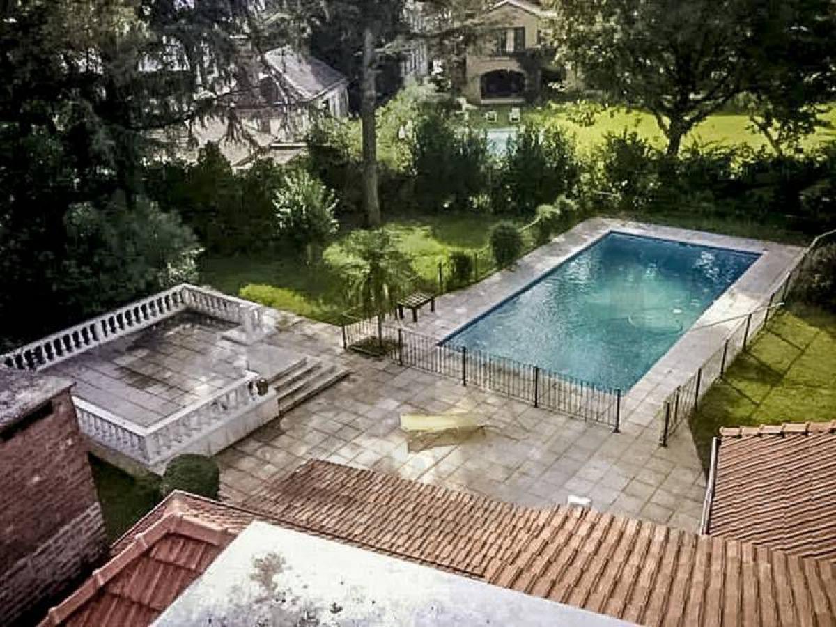 4 bedrooms House in San Isidro, Argentina No. 20328