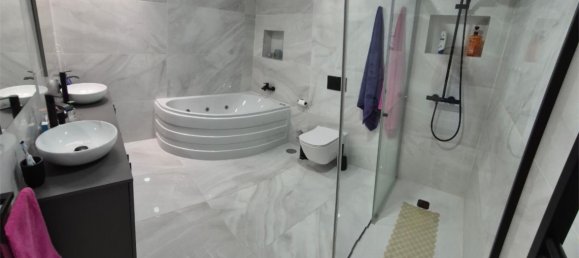 6 Schlafzimmer Stadthaus in Majadahonda, Spain, Nr. 155874 18