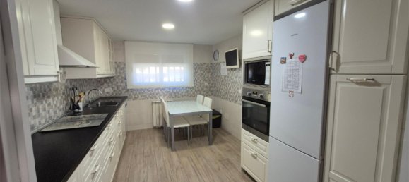 6 Schlafzimmer Stadthaus in Majadahonda, Spain, Nr. 155874 12