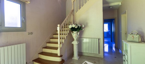 5 bedrooms House in Vaux-sur-Seine, France No. 297221 11