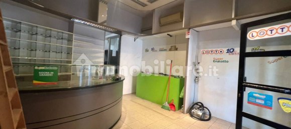 1 room Commercial property in Bologna, Italy No. 315750 3