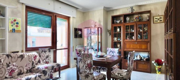 2 bedrooms Apartment in Pomezia, Italy No. 335919 4