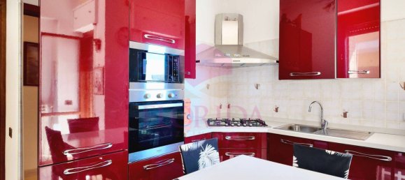 2 bedrooms Apartment in Pomezia, Italy No. 335919 7