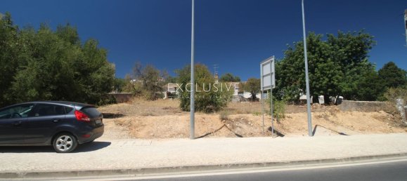 221m² Land in Loule, Portugal No. 130762 3
