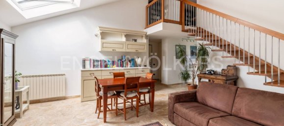 3 غرف نوم شقة في Varese, Italy رقم 220357 2