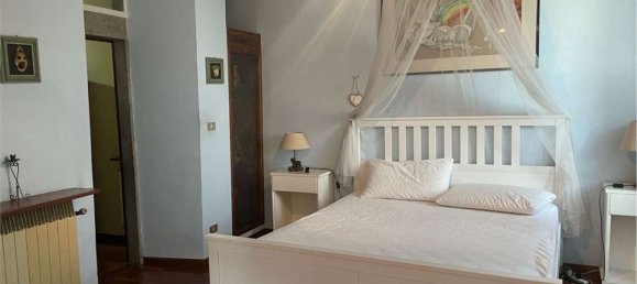 5 rooms Apartment in Castiglion Fiorentino, Italy No. 92324 23