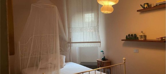 5 rooms Apartment in Castiglion Fiorentino, Italy No. 92324 2