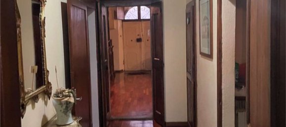 5 rooms Apartment in Castiglion Fiorentino, Italy No. 92324 22