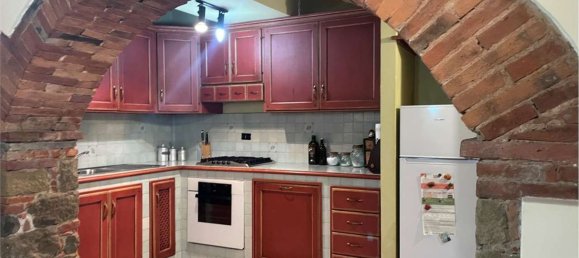 5 rooms Apartment in Castiglion Fiorentino, Italy No. 92324 16