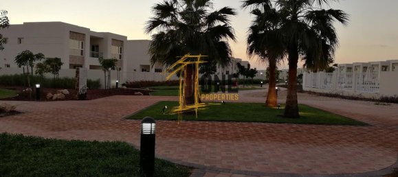 5 bedrooms Villa in Mina Al Arab, UAE No. 95174 2