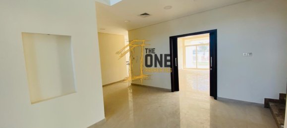 5 bedrooms Villa in Mina Al Arab, UAE No. 95174 11