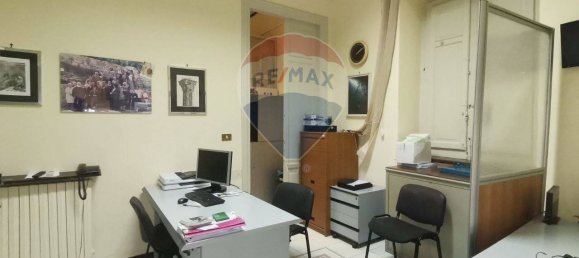 Oficina de 5 habitaciónes en Palermo, Italy No. 364464 16