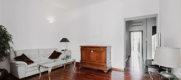 3 rooms Apartment in Milan, Italy No. 336897 7