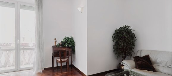 3 rooms Apartment in Milan, Italy No. 336897 8