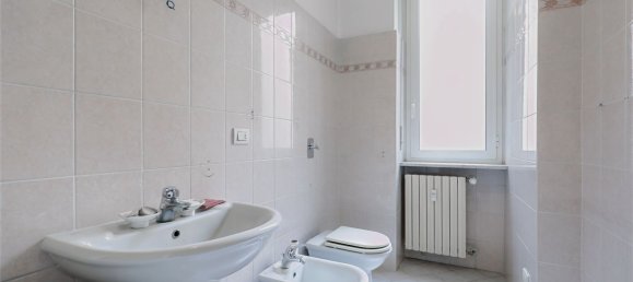 3 rooms Apartment in Milan, Italy No. 336897 39