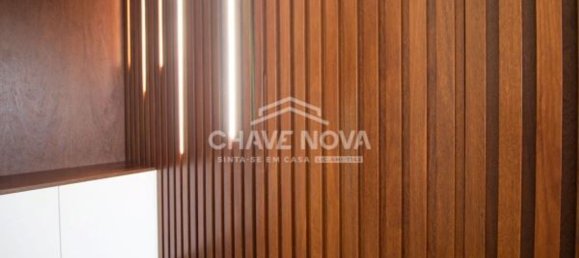 3 bedrooms Apartment in Porto, Portugal No. 53434 13